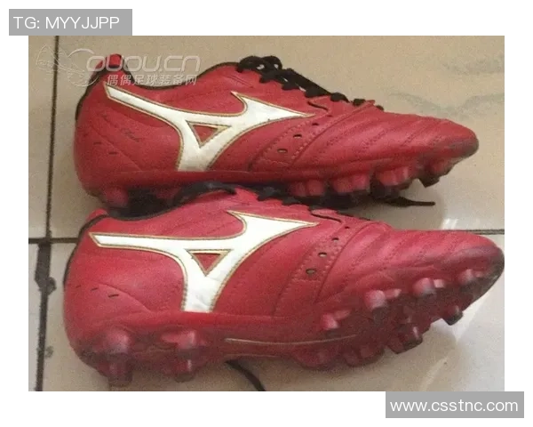 美津浓足球鞋助力明星球员展现精彩瞬间的背后故事